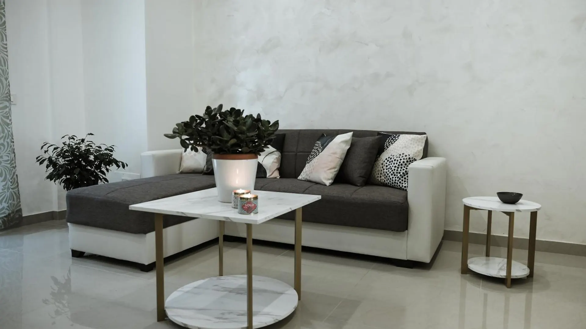 Apartamento L'Albero Di Giada Bari Habitación en casa particular